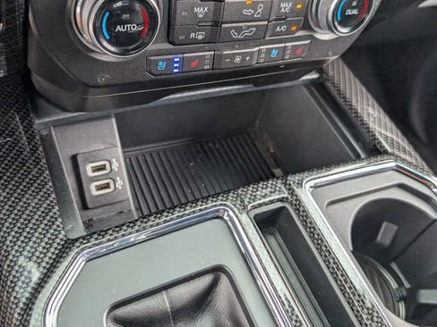 Used 2019 Ford F150 Lariat w/ Equipment Group 502A Luxury image 31