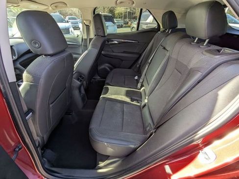 Used 2023 Buick Envision Preferred image 12