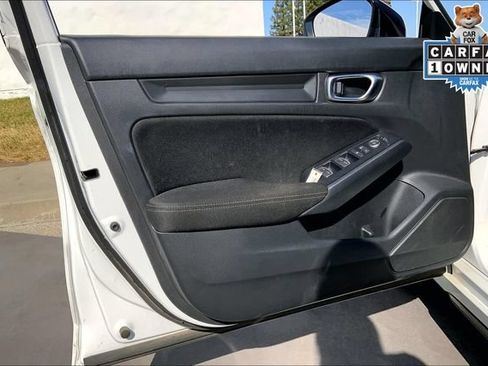 Used 2025 Honda Civic Sport image 22