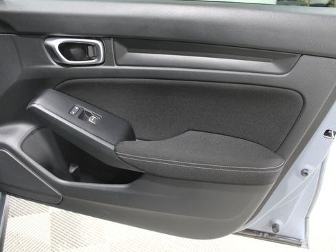 Used 2023 Honda Civic Sport image 25