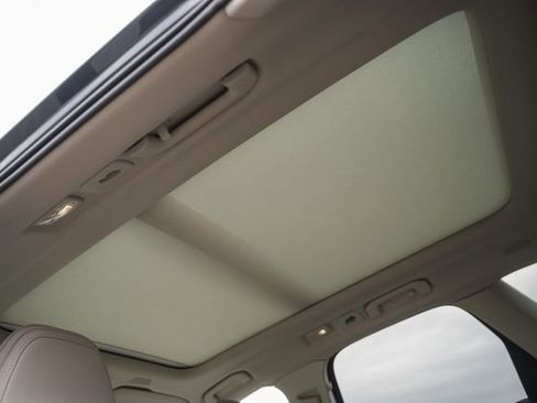 New 2026 Volvo XC60 T8 Ultra w/ Protection Package Premier image 33