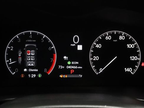Used 2025 Honda Pilot TrailSport image 29