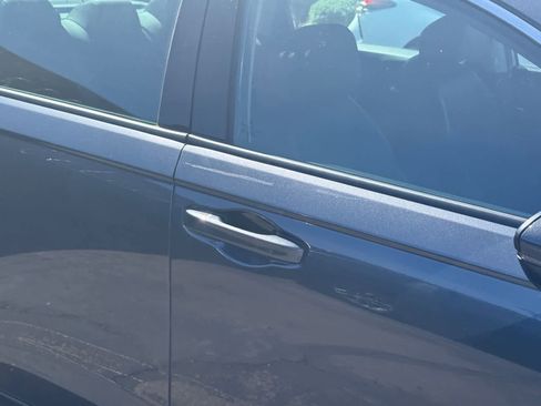 Used 2023 Honda Accord Touring image 8