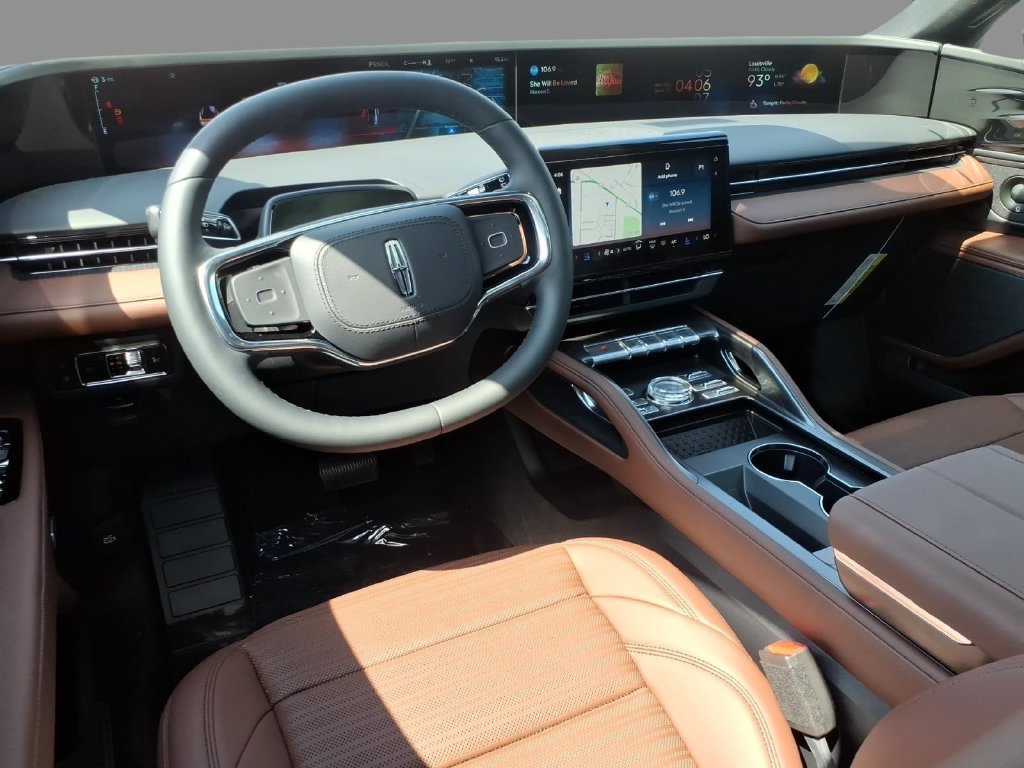 New 2026 Lincoln Nautilus Reserve AWD/4WD image 6