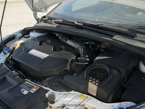 Used 2016 Ford Focus RS image 19