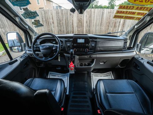 Used 2024 Ford Transit 250 148 Medium Roof Extended AWD image 35