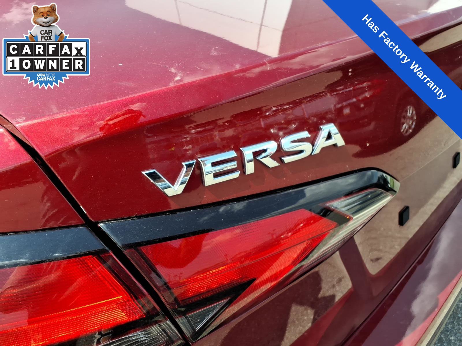 Used 2025 Nissan Versa SV FWD image 9