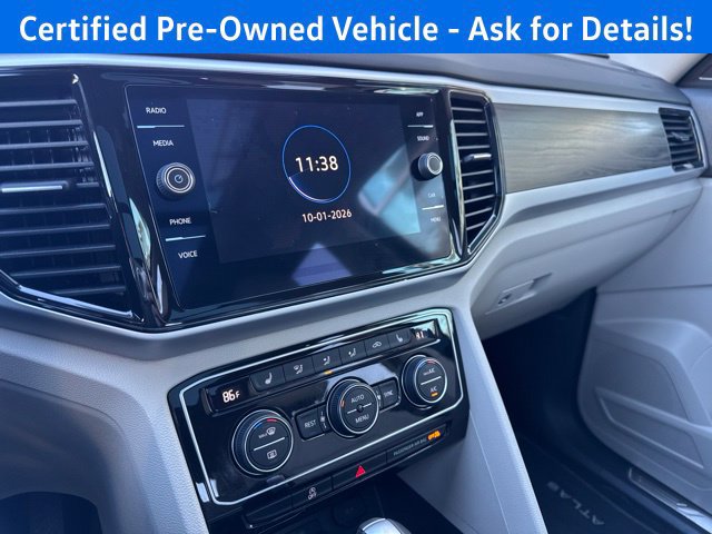 Certified 2022 Volkswagen Atlas SE w/ Panoramic Sunroof Package AWD/4WD image 17