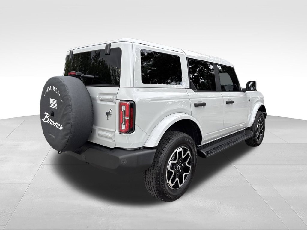 Used 2026 Ford Bronco Outer Banks AWD/4WD image 5