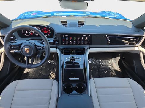 Used 2025 Porsche Panamera 4 AWD/4WD image 10