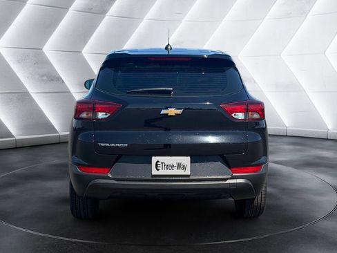 Certified 2024 Chevrolet TrailBlazer LS FWD image 4