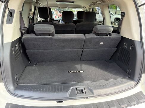 Used 2019 Nissan Armada SV w/ Driver Package RWD image 21