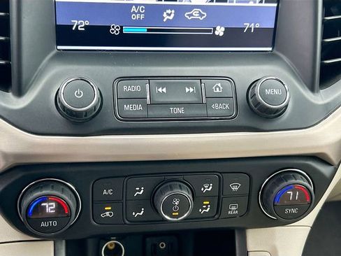 Used 2019 GMC Acadia Denali w/ Technology Package AWD/4WD image 21