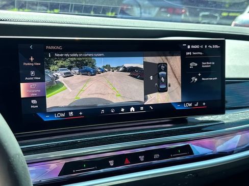 Used 2023 BMW 740i w/ Parking Assistance Package RWD image 21