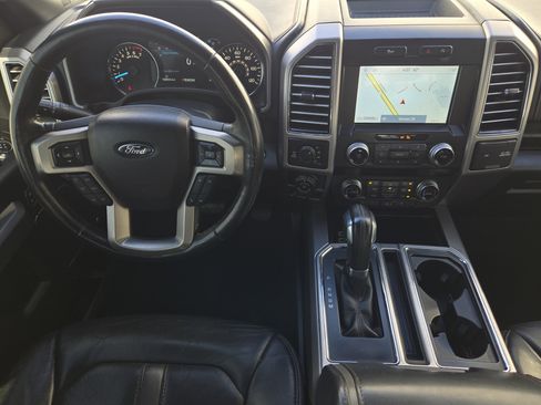 Used 2019 Ford F150 Platinum w/ Max Trailer Tow Package image 27