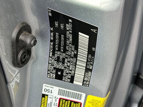 Used 2015 Toyota Sienna Limited Premium image 42