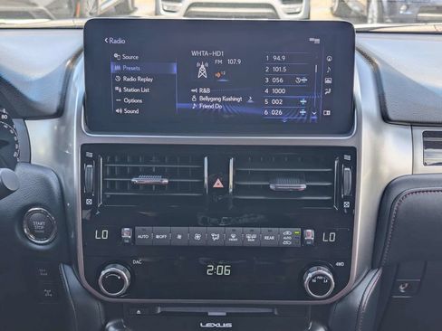 Used 2023 Lexus GX 460 Premium w/ Premium Plus Package AWD/4WD image 18