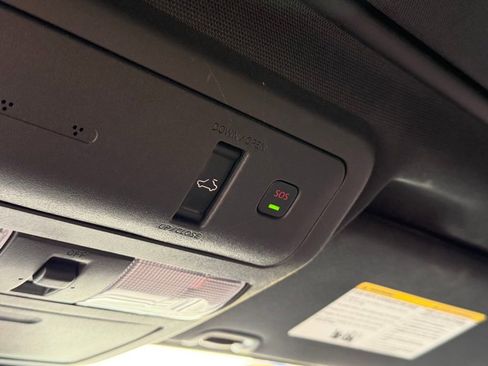 Used 2023 Nissan Frontier PRO-4X w/ Pro-4X Premium Package image 42