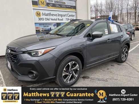 Used 2024 Subaru Crosstrek 2.0i Premium image 1