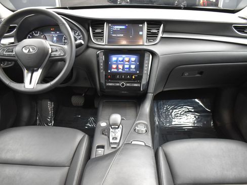 Used 2019 INFINITI QX50 Luxe image 15