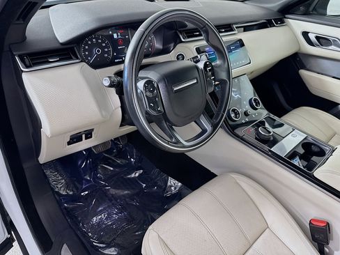 Used 2020 Land Rover Range Rover Velar R-Dynamic S AWD/4WD image 17