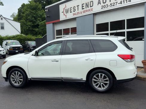 Used 2016 Nissan Pathfinder SL w/ SL Tech Package AWD/4WD image 7