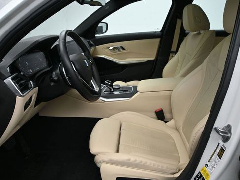 Used 2022 BMW 330i xDrive Sedan w/ Premium Package 2 image 9