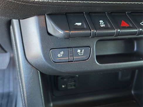 Certified 2021 GMC Canyon Denali image 21