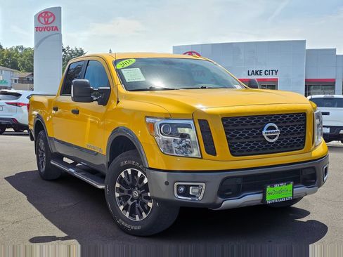 Used 2018 Nissan Titan PRO-4X w/ Pro-4x Convenience Package AWD/4WD image 1