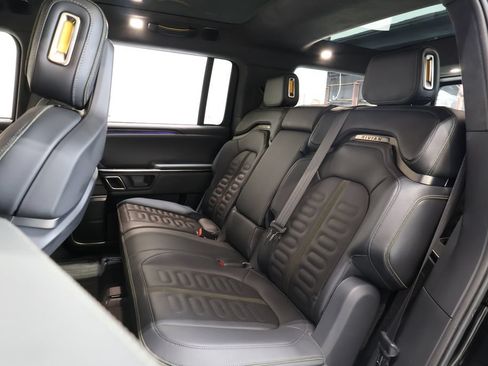 Used 2022 Rivian R1S Launch Edition AWD/4WD image 21