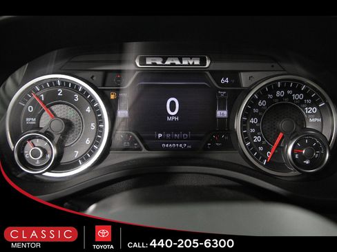 Used 2022 RAM 1500 Laramie AWD/4WD image 8