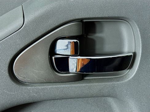 Used 2018 Nissan Frontier S image 22