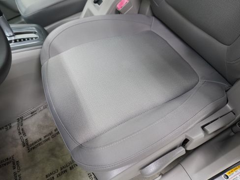Used 2008 Saturn Vue XE FWD image 12