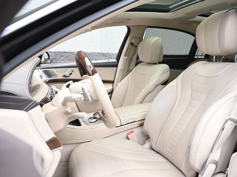 Used 2015 Mercedes-Benz S 550 4MATIC Sedan image 30