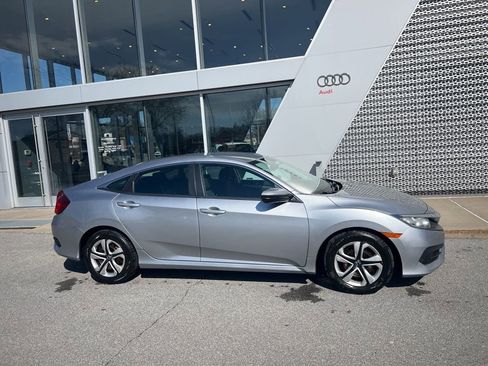 Used 2018 Honda Civic LX image 13
