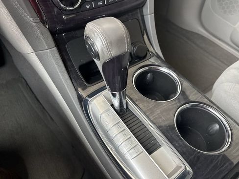 Certified 2015 Buick Enclave Convenience FWD image 15
