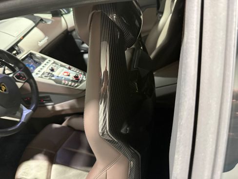 Used 2014 Lamborghini Aventador LP 700-4 image 49