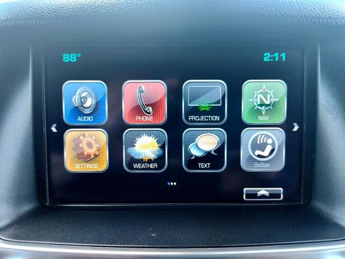 Used 2020 Chevrolet Suburban LT image 25