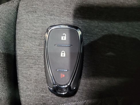 Used 2022 Chevrolet Equinox LT image 32