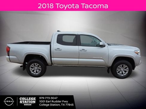 Used 2018 Toyota Tacoma SR5 image 2