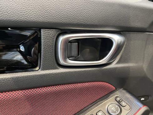 Used 2025 Honda Civic Si image 15