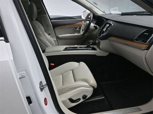Used 2018 Volvo XC90 T6 Inscription w/ Convenience Package image 30