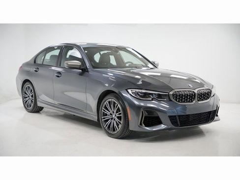 Used 2022 BMW M340i xDrive w/ Premium Package image 8