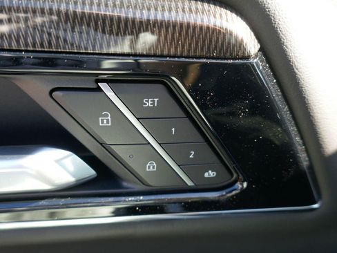 New 2026 GMC Yukon XL Elevation w/ Elevation Premium Package AWD/4WD image 19
