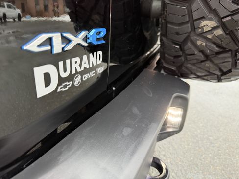 Used 2021 Jeep Wrangler Unlimited Sahara w/ Cold Weather Group image 17