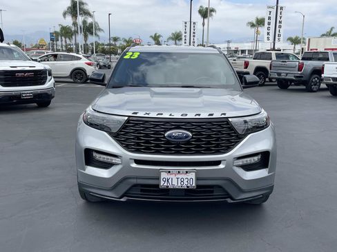Used 2023 Ford Explorer ST-Line w/ Class IV Trailer Tow Package RWD image 2
