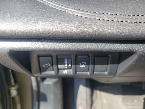 Used 2025 Subaru Outback Wilderness AWD/4WD image 19