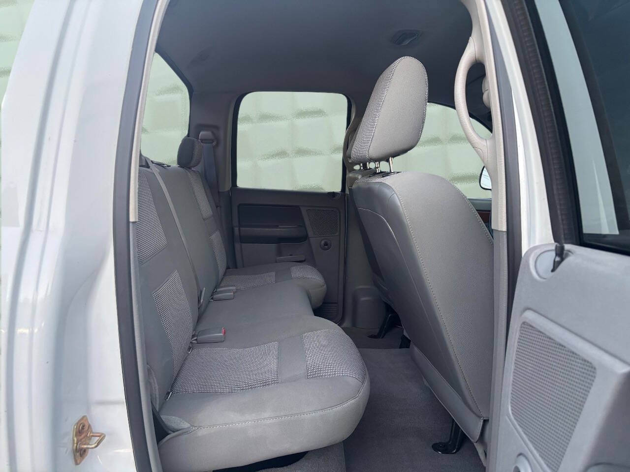 Used 2006 Dodge Ram 1500 Truck SLT RWD image 21