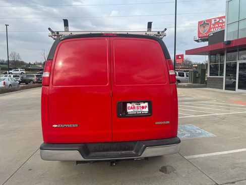 Used 2020 Chevrolet Express 3500 w/ Driver Convenience Package image 7