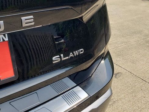 Certified 2024 Nissan Rogue SL w/ SL Premium Package image 13